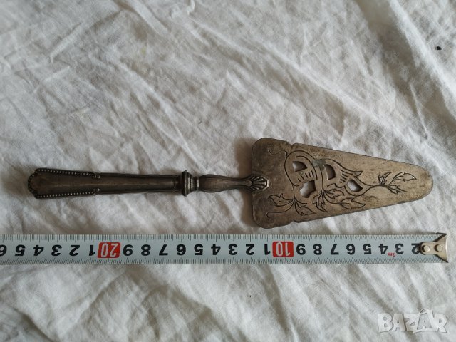 посребрена лопатка за сервиране