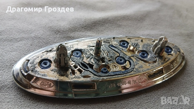 Оригинална Емблема "лого" за FORD 2 359 949 / Форд- различни модели , снимка 3 - Части - 53291581