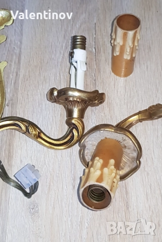 Чифт старинни бронзови аплици в стил Луи 15, снимка 3 - Антикварни и старинни предмети - 52256393