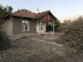 Продавам къща с двор находяща се в СО "Хоталич - Крушевски баир", снимка 2