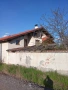 Продавам вила с двор , снимка 10