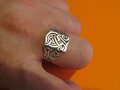 Старинен Мъжки сребърен пръстен  орнаменти викингски възел  - символът на вечноста.