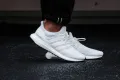  маратонки  Adidas UltraBoost 4.0 ‘Triple White’  номер 42 2/3, снимка 2