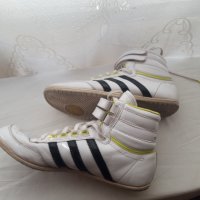 Високи маратонки-Adidas, снимка 9 - Маратонки - 33790055