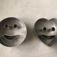 Усмихнати резци за бисквитки - 1 комплект от 2 бр – сърце и кръгче, снимка 1 - Форми - 44476895