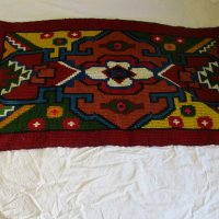 Ковьор/ръчно плетен ,бродиран и тъкан килим за стена/ и покривки /същия начин на производство/, снимка 1 - Други - 30672386