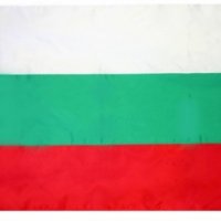Големи Български знаме с размери 120 Х 180 см. и 150 Х 240 см. с капси, снимка 2 - Фен артикули - 29111736