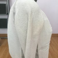 Бял пуловер, снимка 8 - Блузи с дълъг ръкав и пуловери - 34154835