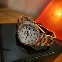 Дамски луксозен часовник Rolex Datejust Oyster Perpetual , снимка 1 - Дамски - 36888576
