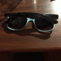 Очила, снимка 1 - Слънчеви и диоптрични очила - 31132564