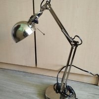 Писалищна настолна лампа, снимка 1 - Настолни лампи - 42877179