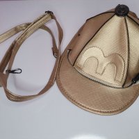 Златиста раница шапка, снимка 1 - Раници - 21242735