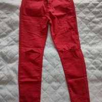 Червен панталон , снимка 1 - Панталони - 37308511