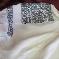 Винтич Копринена Женска Риза ръчно бродирана, снимка 4 - Антикварни и старинни предмети - 31770400
