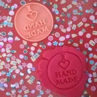HAND MADE надпис печат щампа за сладки бисквитки тесто пластмасов, снимка 1 - Форми - 26185503