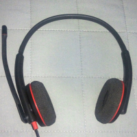Слушалки с микрофон Plantronics Blackwire C3220 USB, снимка 3 - Слушалки за компютър - 39736404