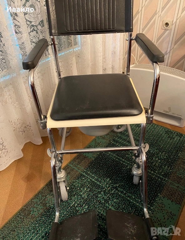 Продавам инвалидна количка за тоалетна , снимка 1