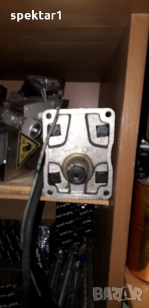 Двойни хидравлични помпи разпродажба, снимка 1