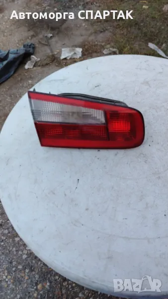 Ляв и десен стоп за Renault Laguna, снимка 1