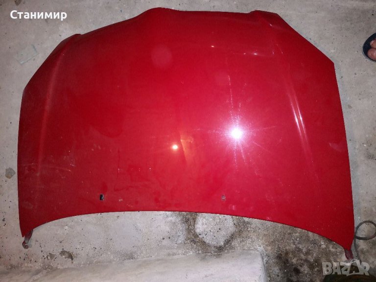 Преден капак Тойота Корола 2003г хечбек , снимка 1