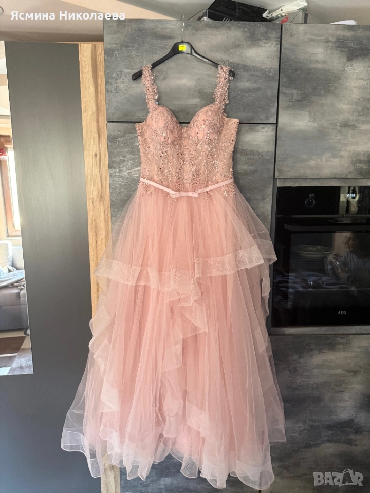 Продавам балната си рокля, снимка 1