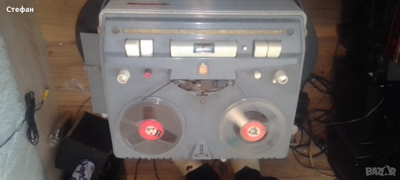 Магнитофон Phillips , снимка 1