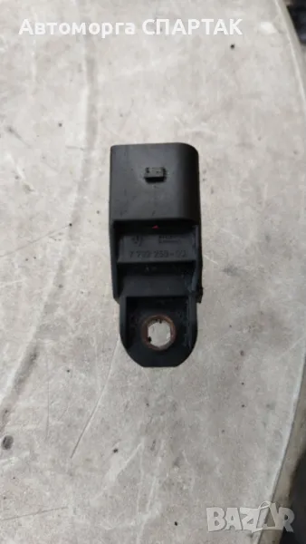 BMW 3-Series, E90 / E91 / E93 2005.02 - 2009.01 Сензор за положение на разпределителния вал 77922560, снимка 1