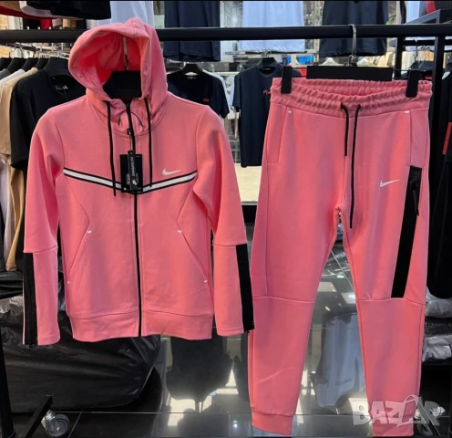 дамски екипи adidas nike dolce gabbana, снимка 4 - Спортни екипи - 51142827