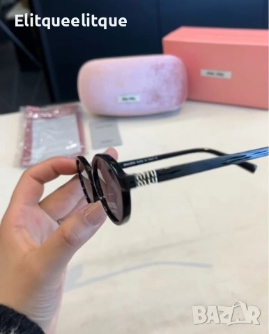 очила с оригинален калъф , кутия и Ув защита miu miu , снимка 2 - Слънчеви и диоптрични очила - 52436764