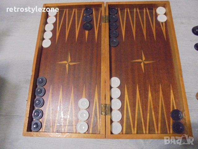 № 8482 Стар комплект - шах и табла, снимка 5 - Други ценни предмети - 51638490