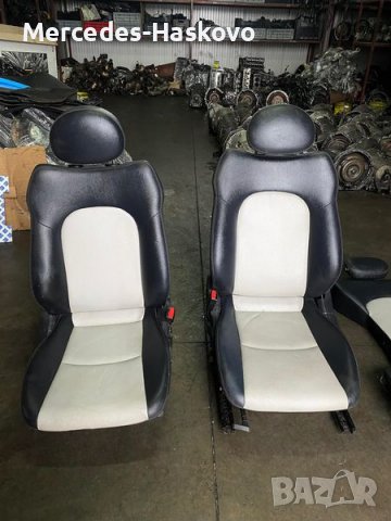 W203 C-class(Купе) - салон в перфектно състояние + корите на вратите., снимка 3 - Аксесоари и консумативи - 39465053