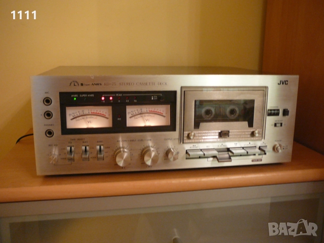 JVC KD-75, снимка 2 - Ресийвъри, усилватели, смесителни пултове - 51662942
