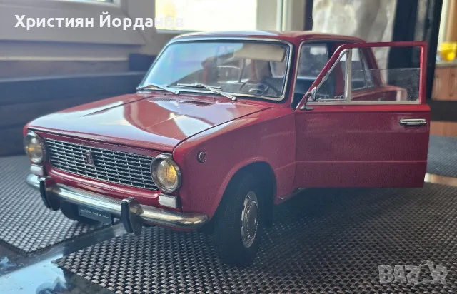 Лада жигули в мащав 1:8, снимка 7 - Колекции - 56273295