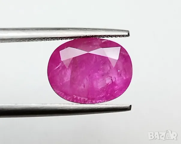 Естествен рубин от Мианмар с класическа красота 2.60кт.! Сертифициран! Нов!, снимка 11 - Други - 50426532