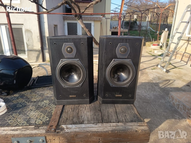 Tannoy 607 speakers