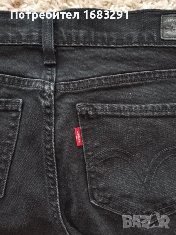 Дамски дънки Levis в отлично състояние, снимка 4 - Дънки - 50673175