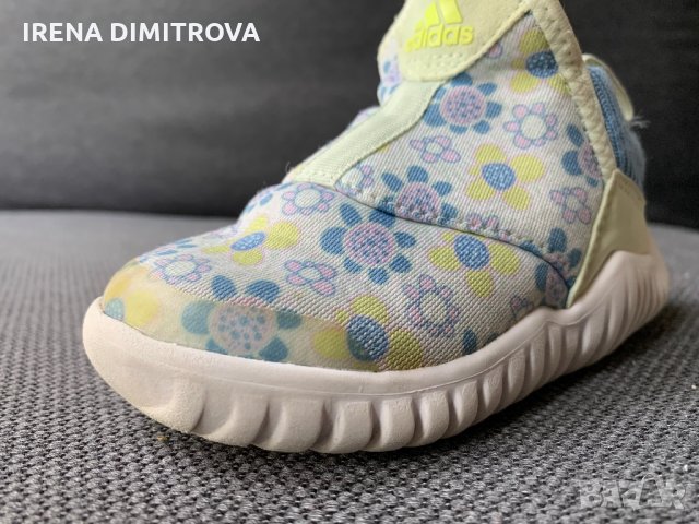 Adidas baby 22, снимка 2 - Детски маратонки - 29481244