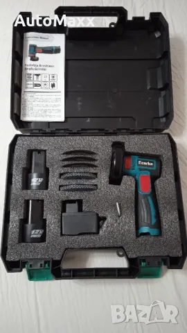 Малък безчетков ъглошлайф на 12V