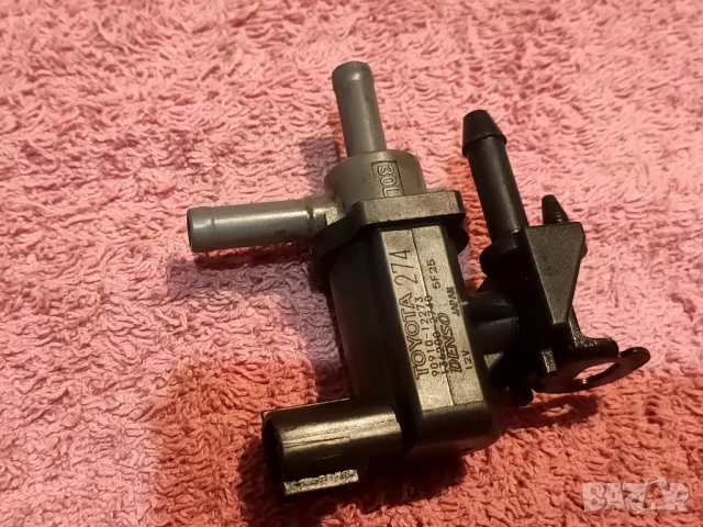 Вакуум клапан Denso за TOYOTA Corolla Verso E120 E130, снимка 3 - Части - 51207795