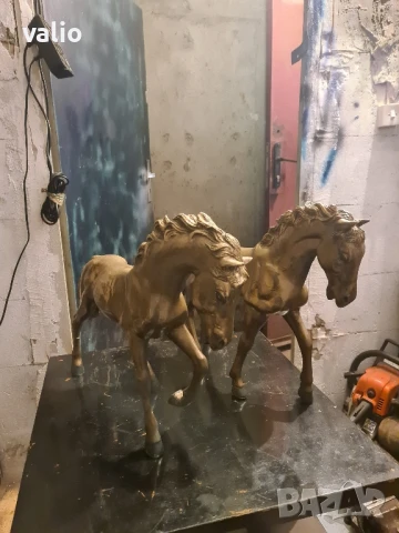 Статуетки на големи бронзови коне Авторски , снимка 2 - Антикварни и старинни предмети - 50556237