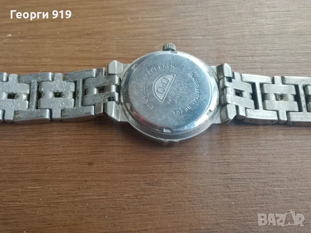 Часовник Q&Q Japan, снимка 2 - Дамски - 56221167