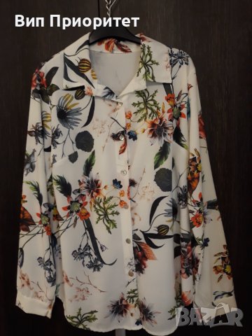 Бяла риза с пъстър принт, дълъг ръкав, официална, коприна, със закопчаване отпред, снимка 2 - Ризи - 37408068