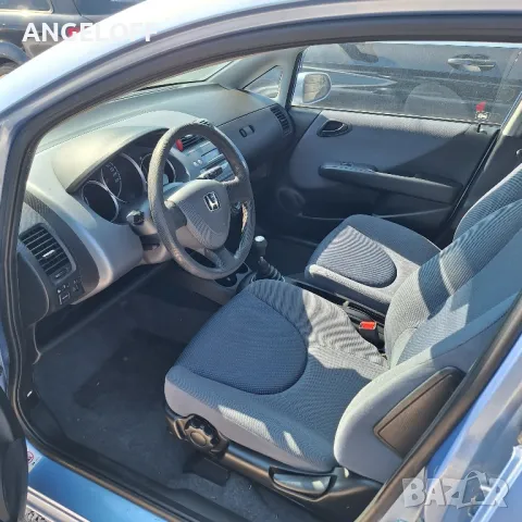 Honda Jazz  1.4 i 2004 , снимка 7 - Автомобили и джипове - 47811589