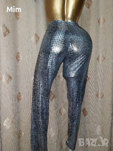 Сребрист  клин  имитиращ еко кожа змийски принт , снимка 2 - Клинове - 42095221