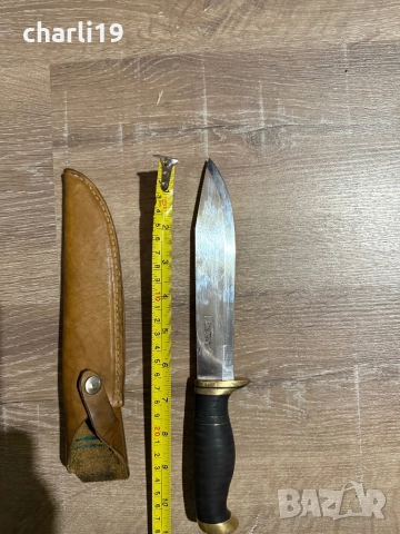 Отличен Шведски ловен нож 