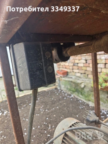 Циркуляр за дърва с точило , снимка 5 - Циркуляри - 54274358