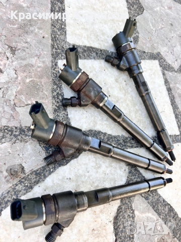 0445110-270. Дюза за Шевролет каптива 2.0 CDTI. 150кс. Дизел. 96440397