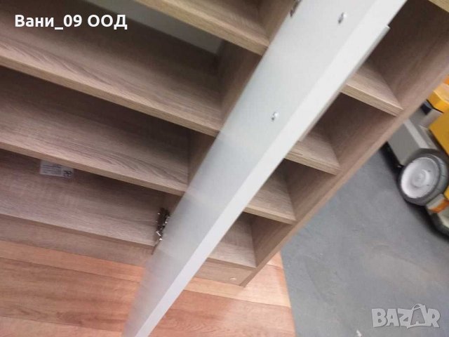 Шкаф за обувки плюс етажерки за принадлежности, снимка 2 - Шкафове - 31870571