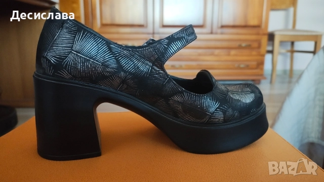 Дамски обувки с дебел ток , снимка 6 - Дамски обувки на ток - 52431071