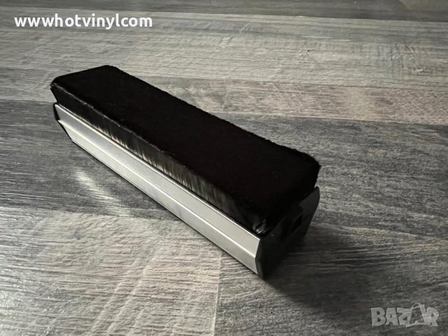 Четки , oблечки и кутии за грамофонни плочи+вътришни пликове, снимка 11 - Грамофонни плочи - 10165366